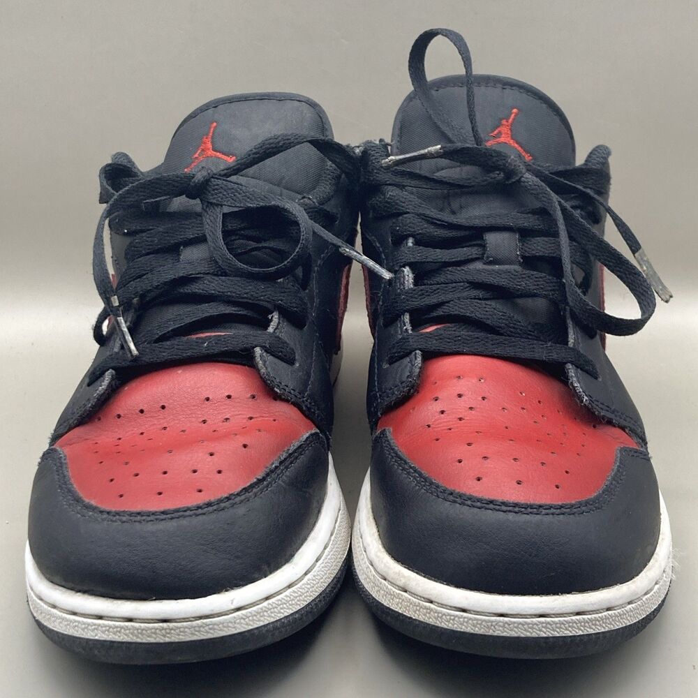 Nike AIR JORDAN 1 Low Size Youth 7 - Black/White/Red Shoes 553560-067